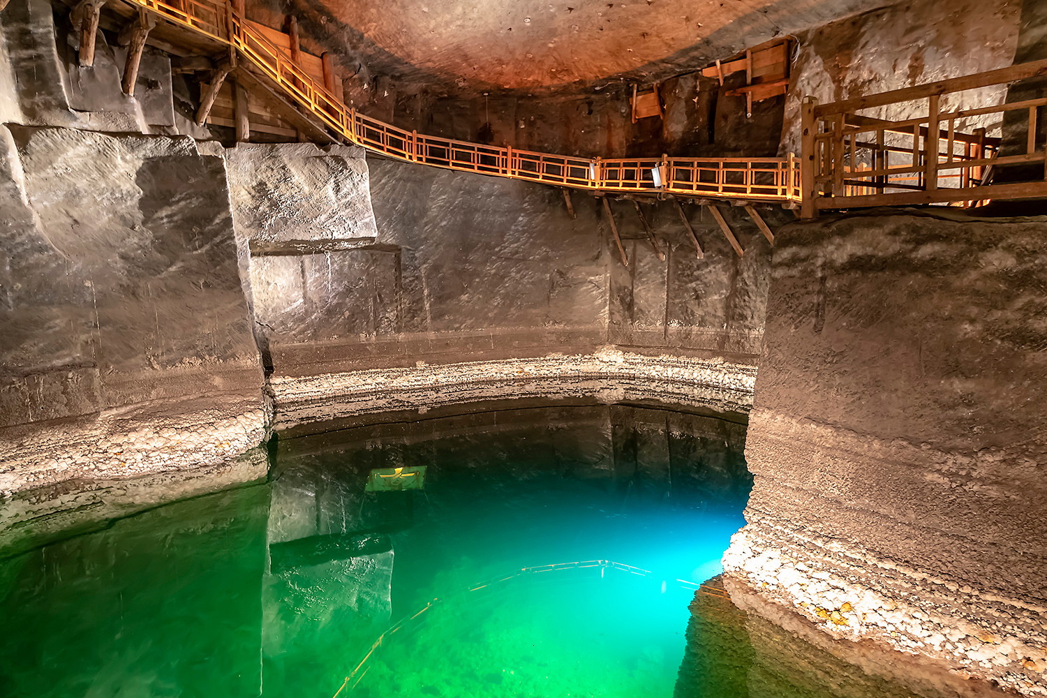 Kopalnia Soli Wieliczka I 245 Km Podziemnych Korytarzy