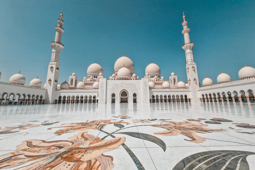 Wielki Meczet Szejka Zayeda, Abu Dhabi, Zjednoczone Emiraty Arabskie.