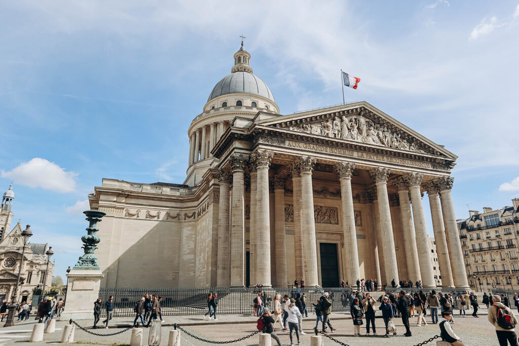 Les Invalides - Grób Napoleona i Muzeum Armii w Paryżu