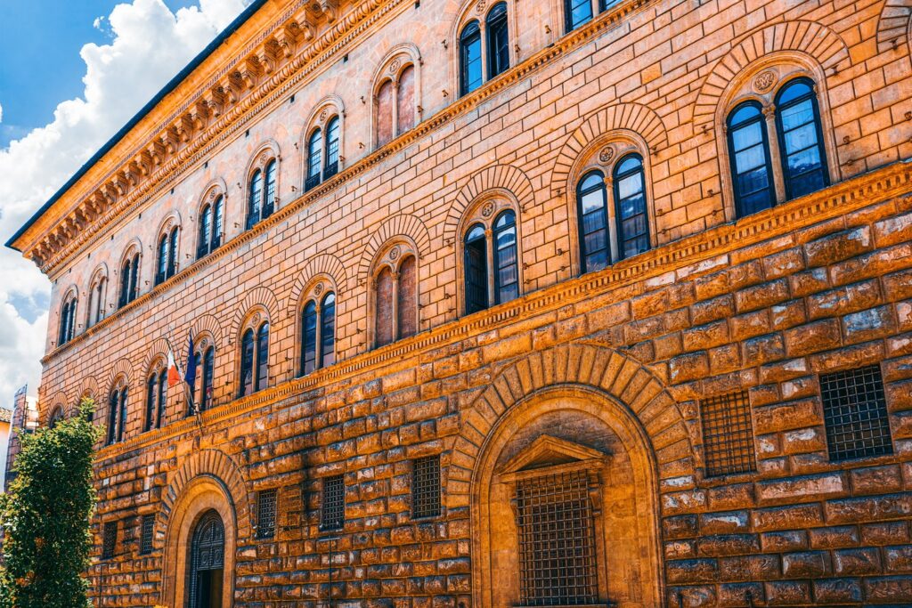 Fasada Pałacu Medyceuszy przy Via Cavour