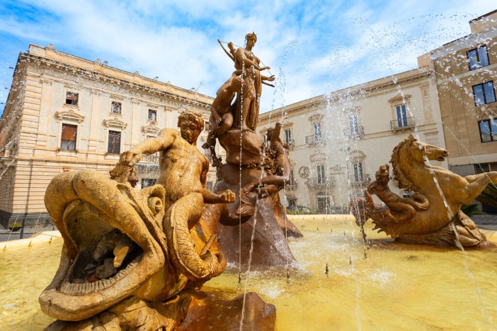 Fontanna Diany na Piazza Archimede