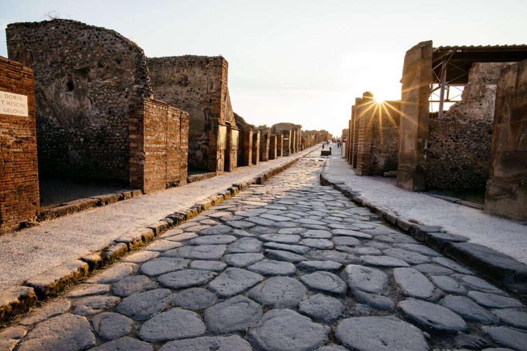 Rzymski bruk na ulicach Pompejów.