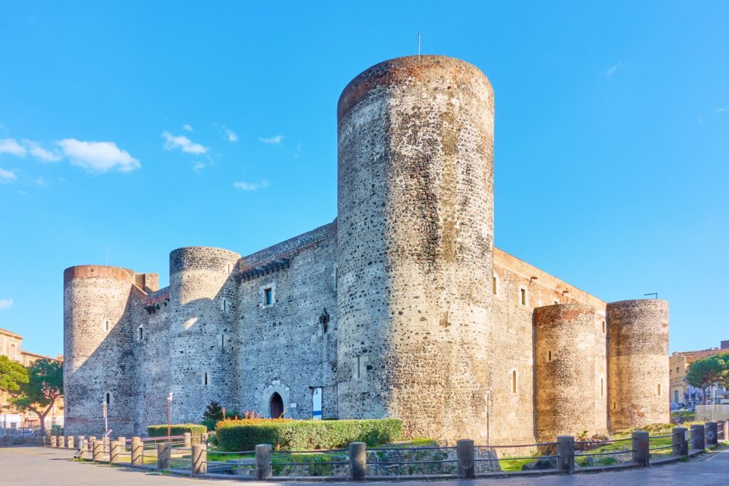 Zamek Ursino w Katanii