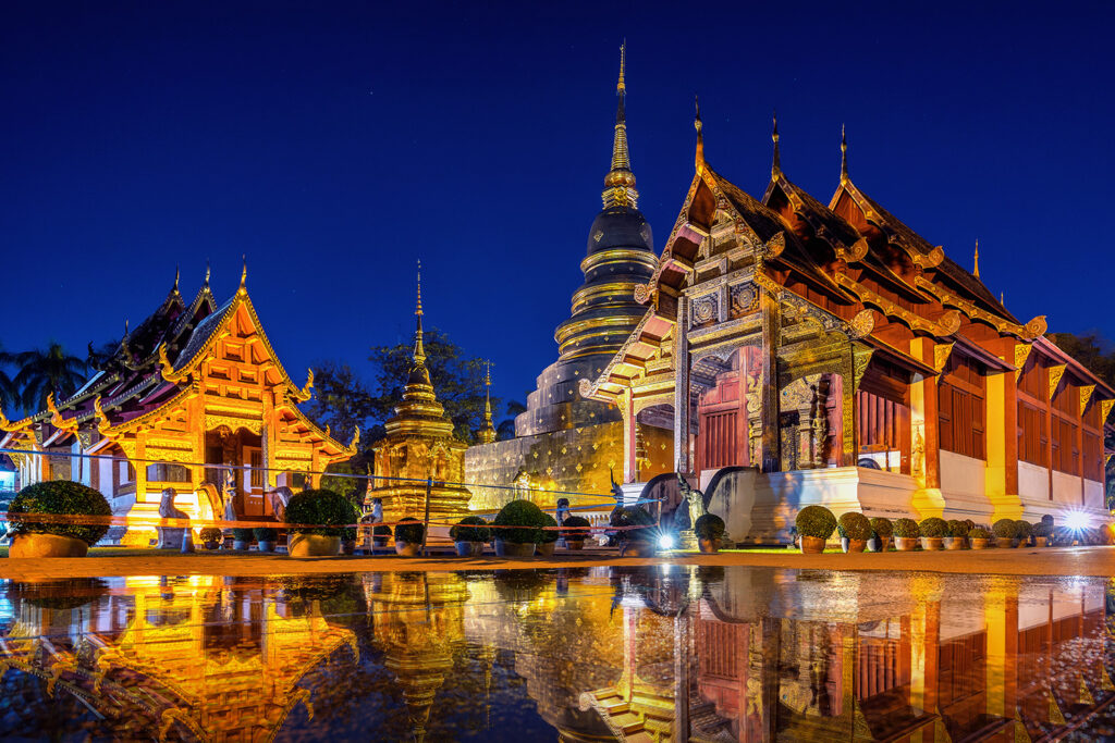 Wat Phra Singh - jedna ze słynnych świątyń w Chiang Mai.